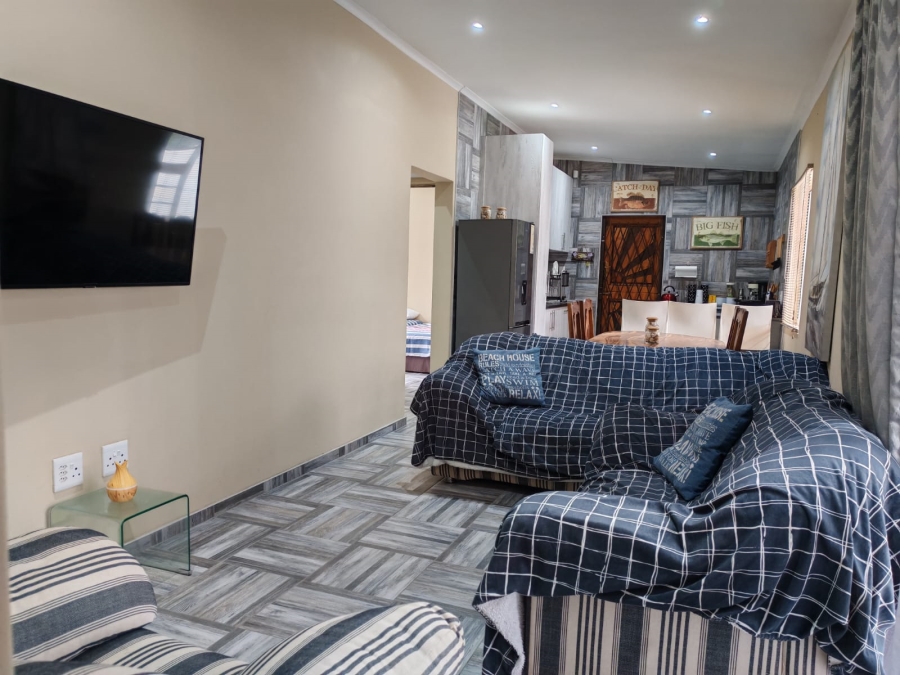 2 Bedroom Property for Sale in Boknesstrand Eastern Cape